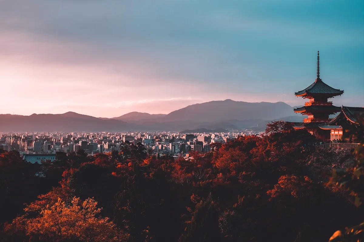 Kyoto: Higashiyama & Temple Walk Guided Walking Tour